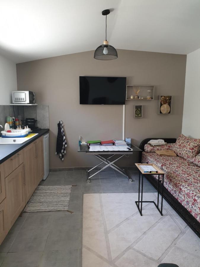 Adorable Romantique Maison D'Hote, Piscine, Wifi 4G, Proche Beziers Cers Buitenkant foto